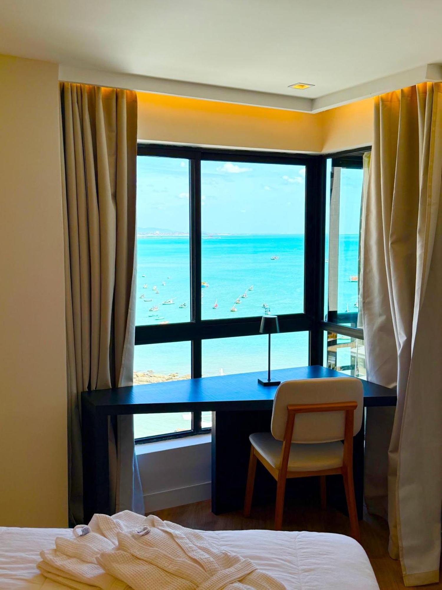 Iate Plaza Hotel 4*