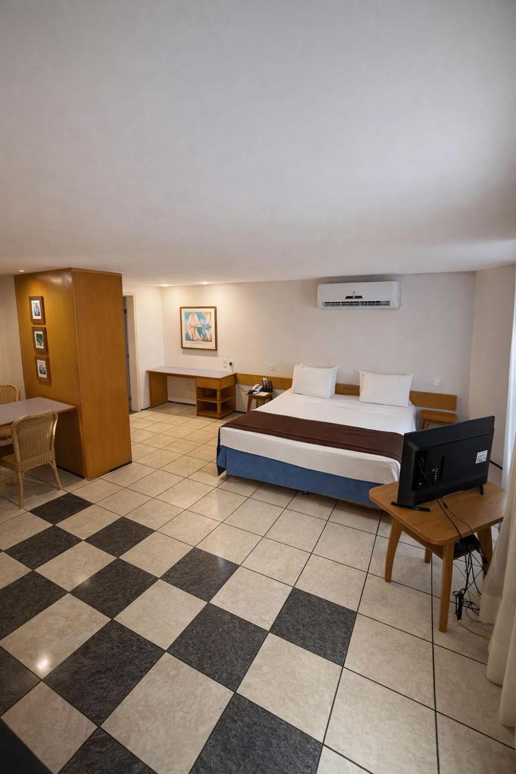 Iate Plaza 4* Fortaleza (Ceara)